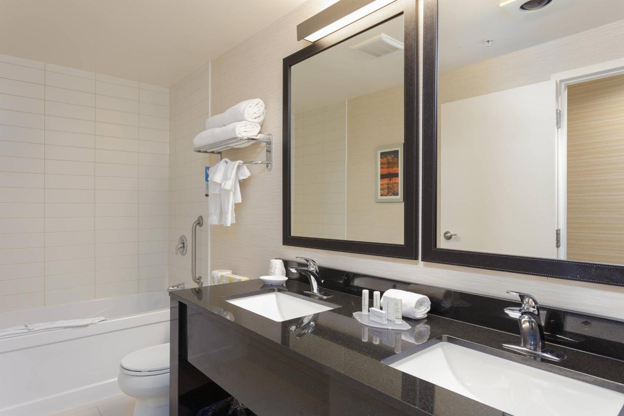Fairfield Inn & Suites by Marriott Belleville Eksteriør bilde