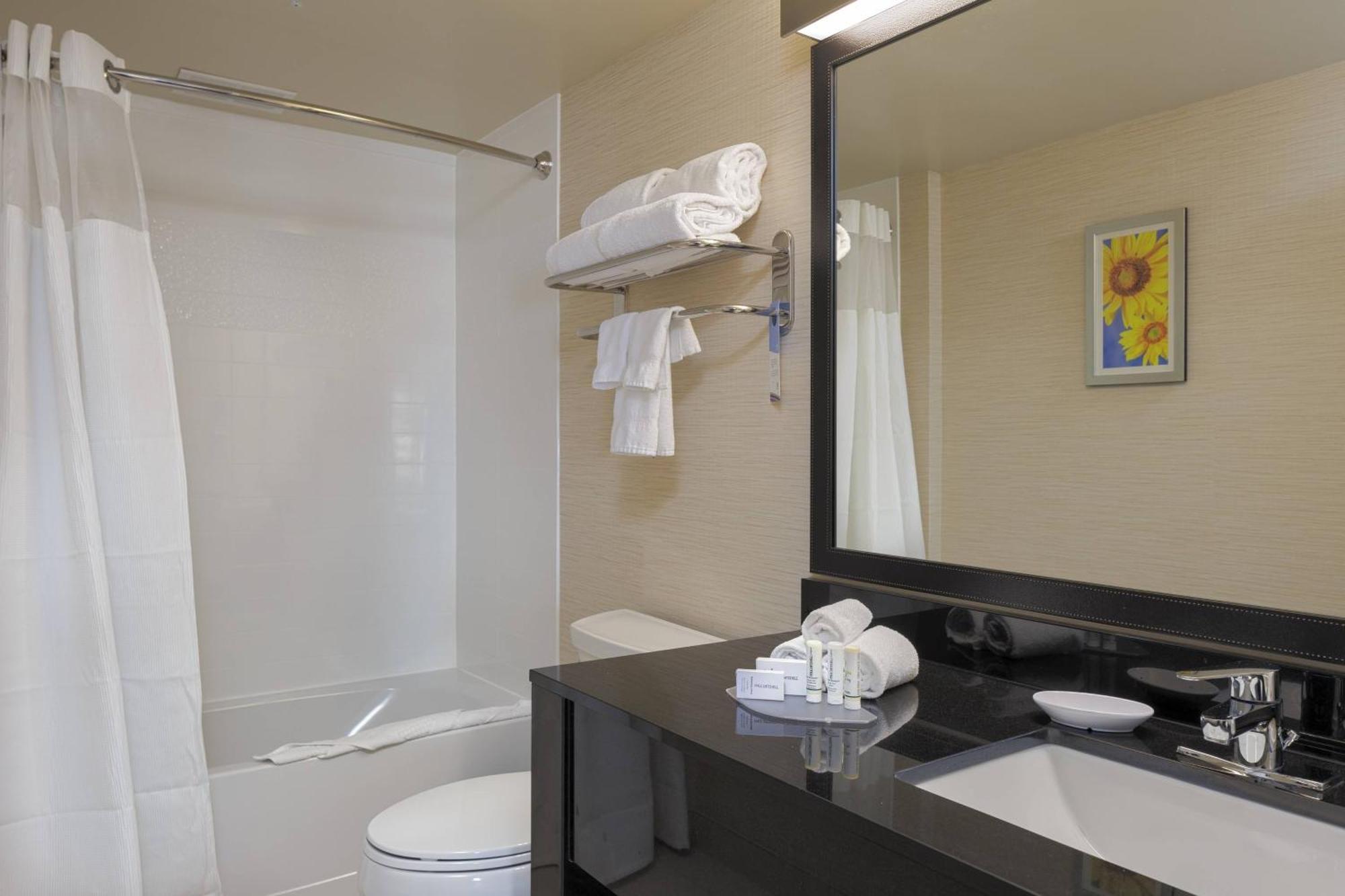 Fairfield Inn & Suites by Marriott Belleville Eksteriør bilde